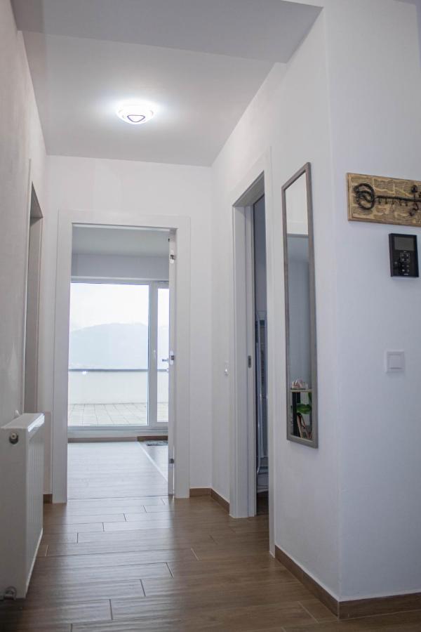 Penthouse City View Infinity Braşov Esterno foto